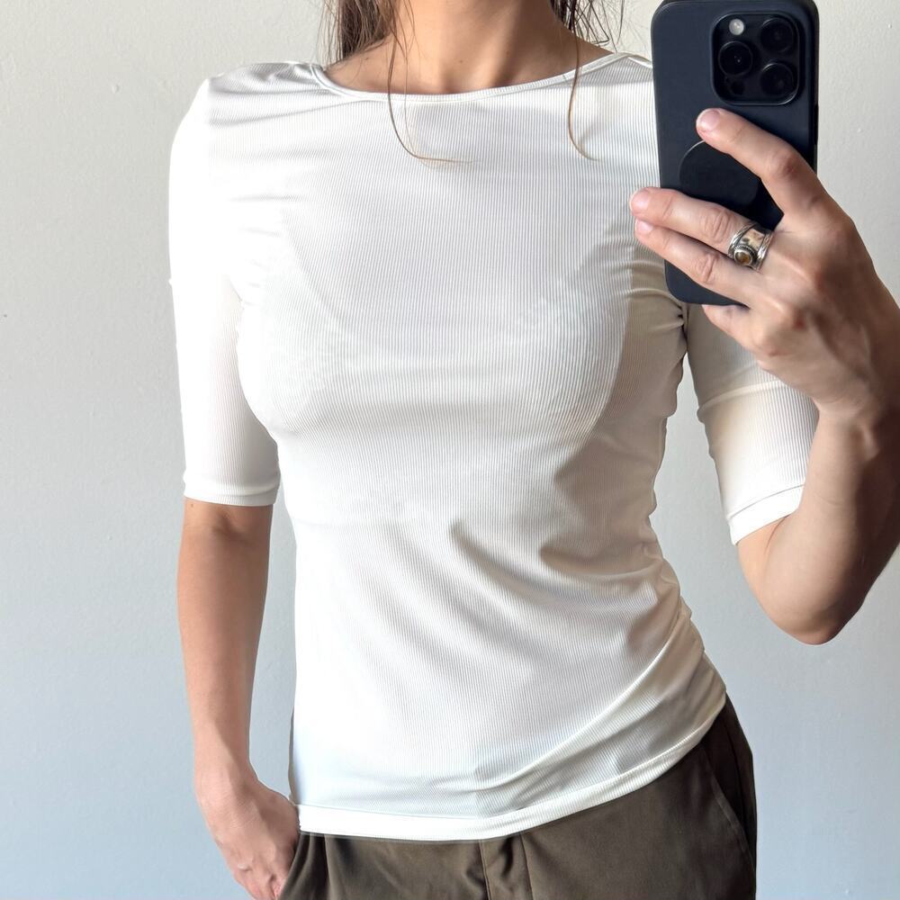 AMOMENTO White Ribbed Cut-out Back T-Shirt
